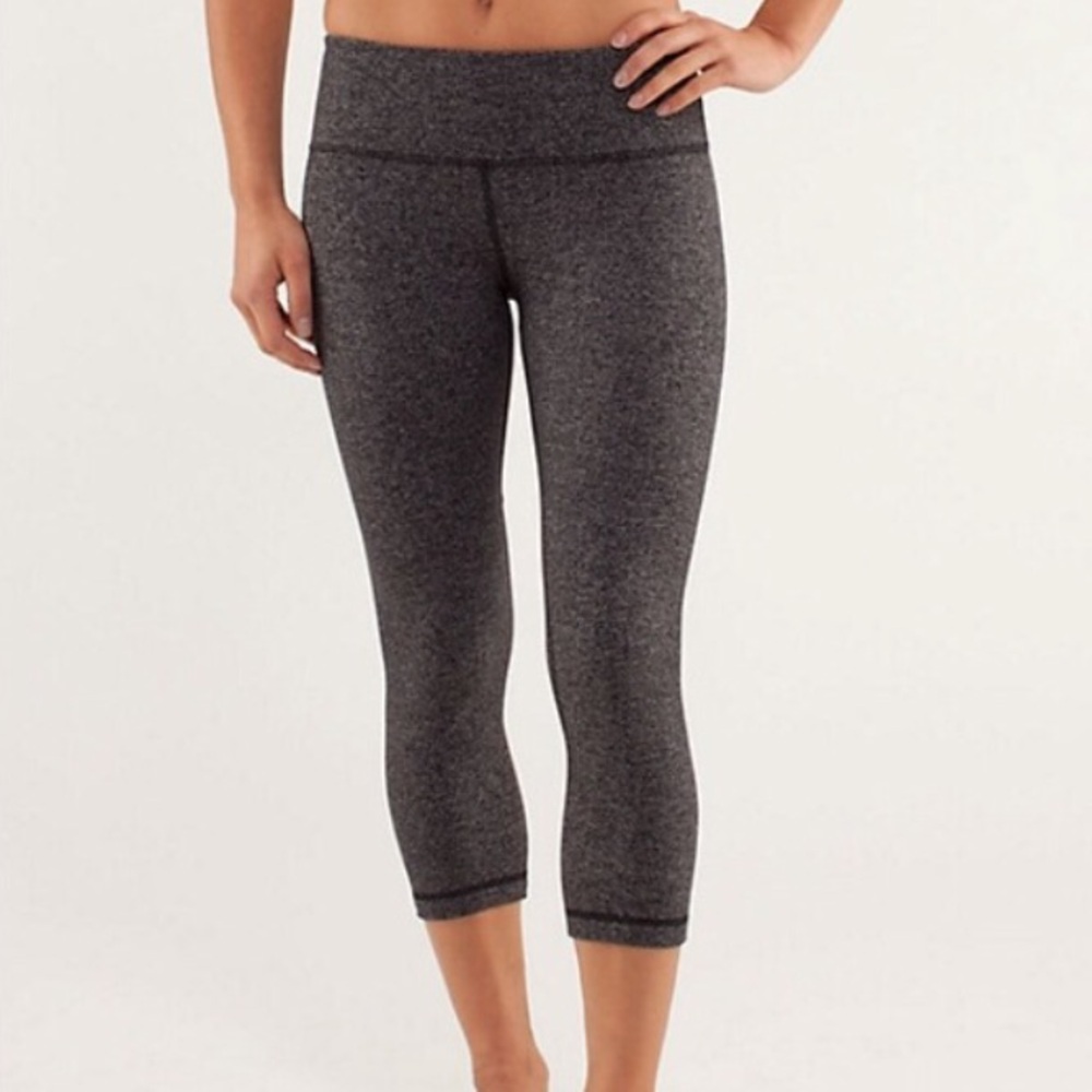 Wunder Under Herringbone Crops